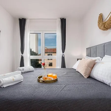 Luxury Elena - Apartamento Zadar
