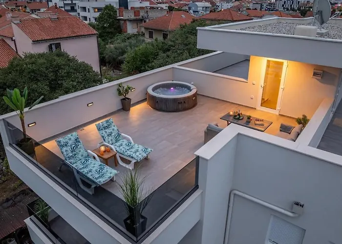 Luxury Elena - Apartment