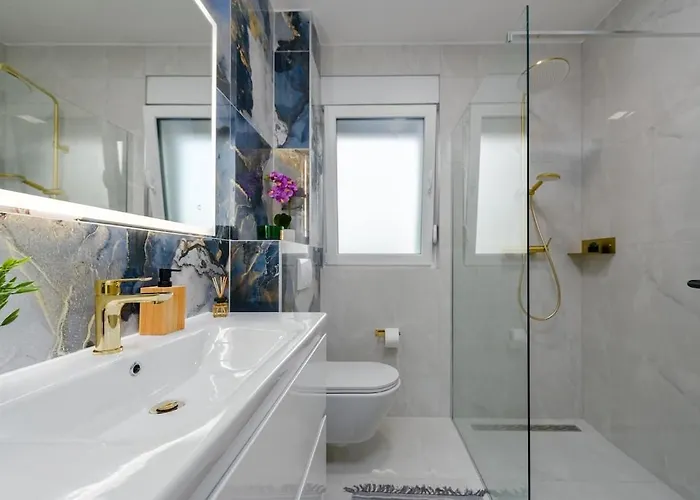 Luxury Elena - Apartment