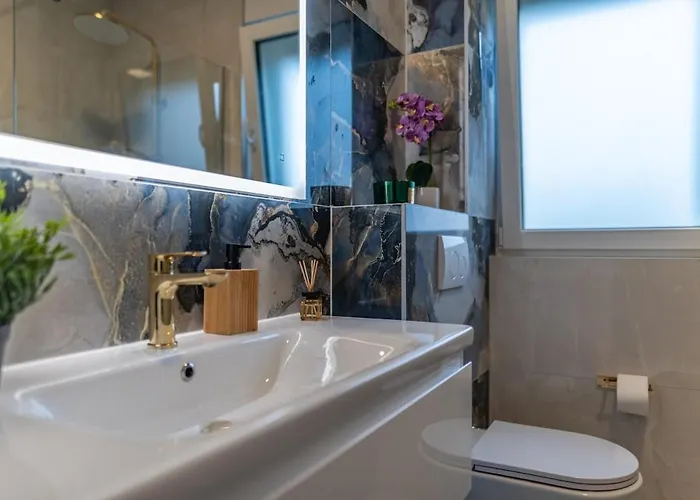 Luxury Elena - Apartment *