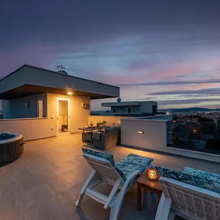Appartement Luxury Elena - *